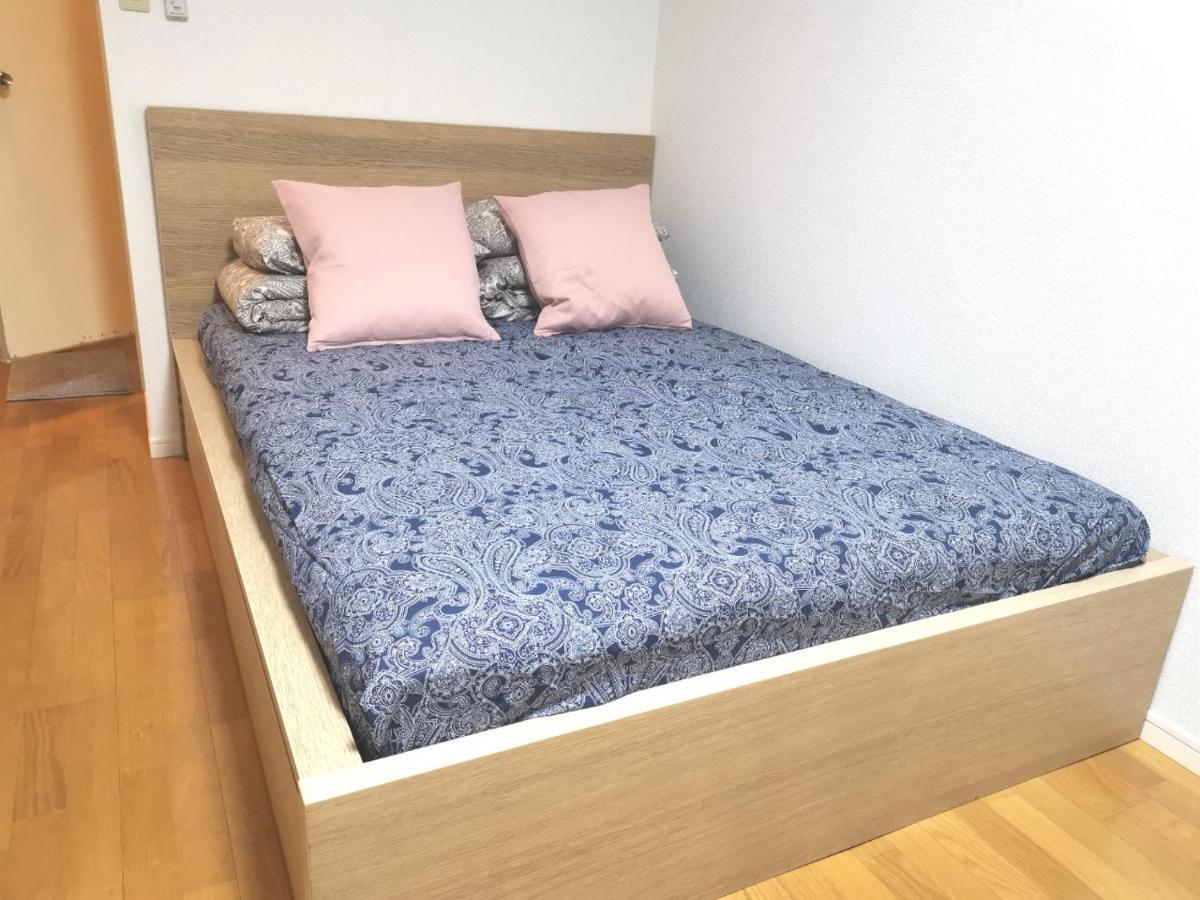 Gm -- Self Check-in -- Number & Password Is In The Following Email Appartement